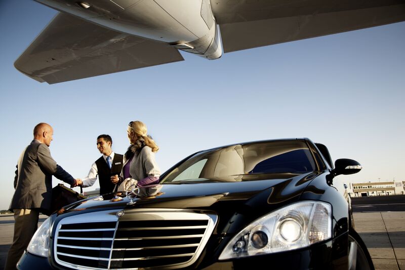 Professional Airport Car Service Vehicle